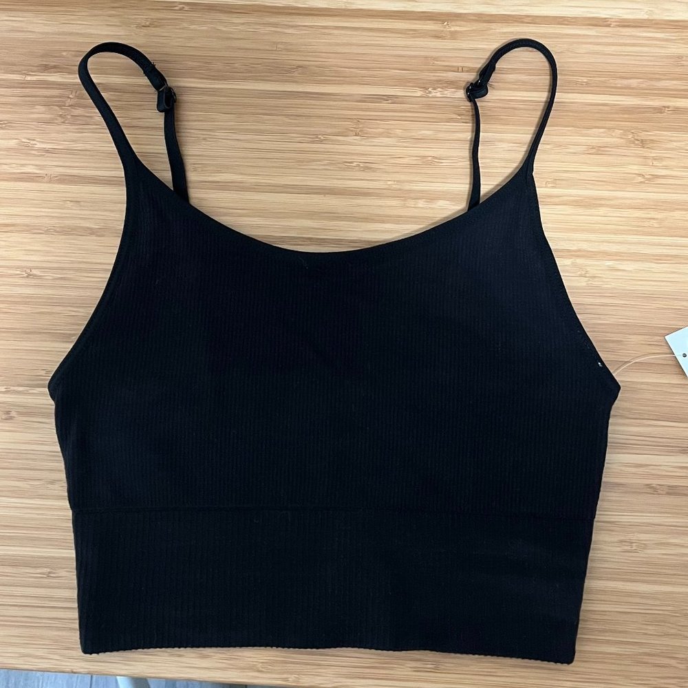 Old Navy black strap crop top NWT (fits small)